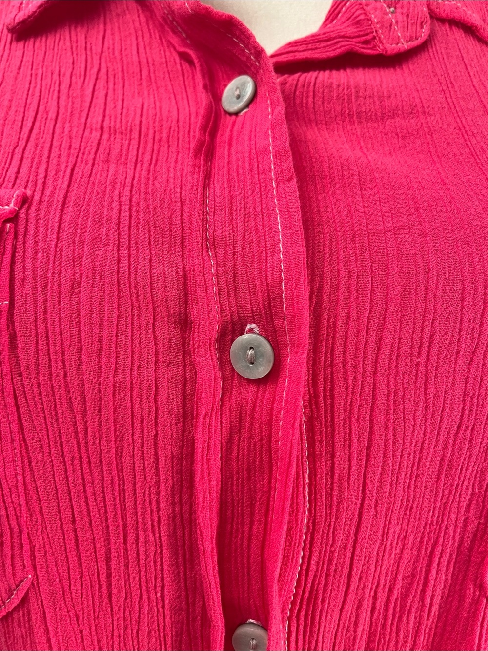 D&Co Raspberry Button-Down Shirt - Classic Collared Style - Picture 3 of 8